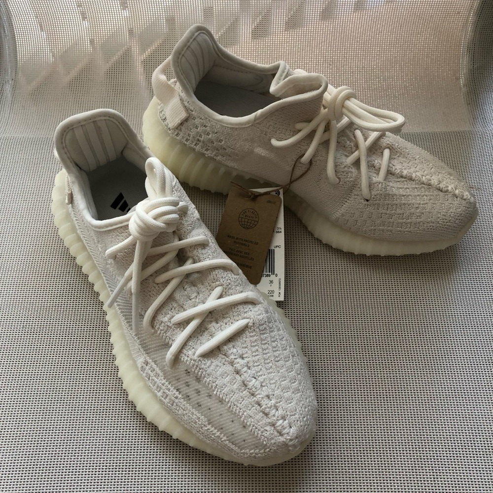 Yeezy Boost 350 V2 ‘Bone’